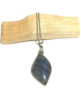 Labradorite 1